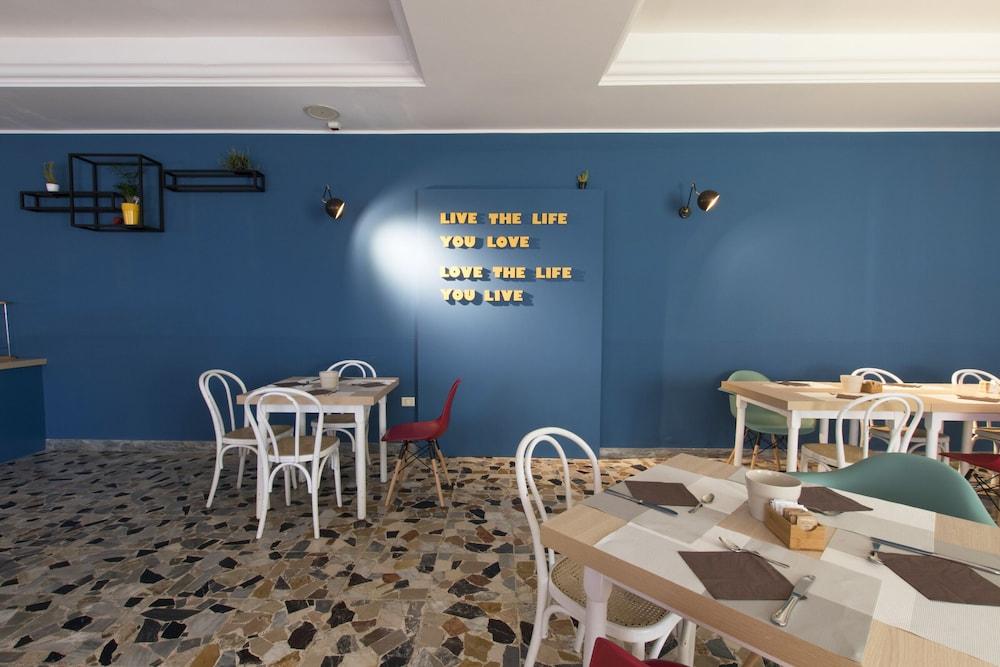 Hotel Fra I Pini リミニ エクステリア 写真