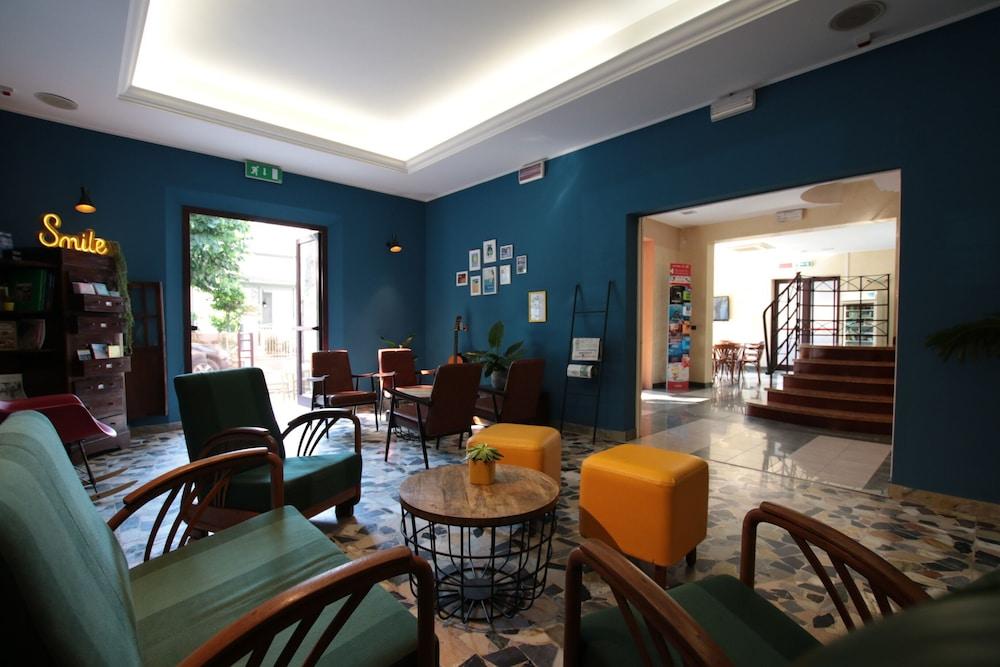 Hotel Fra I Pini リミニ エクステリア 写真